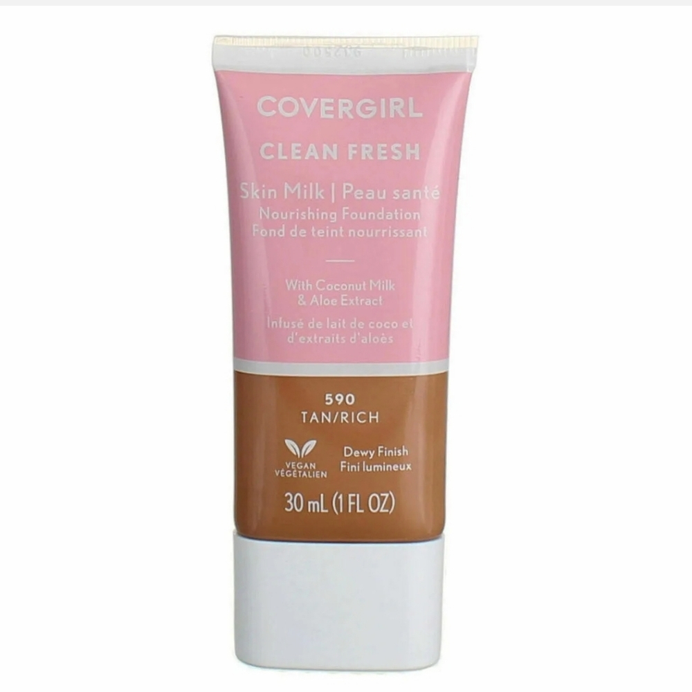 COVERGIRL Clean Fresh Skin Milk Dewy Finish Vegan Foundation #590 Tan/Rich